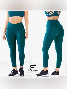 Fabletics Powerhold Teal High-Rise Performance Capri Leggings Small